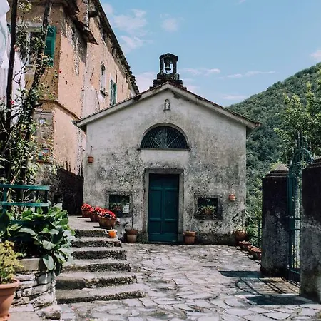 Caste Holiday House Riccò del Golfo di Spezia